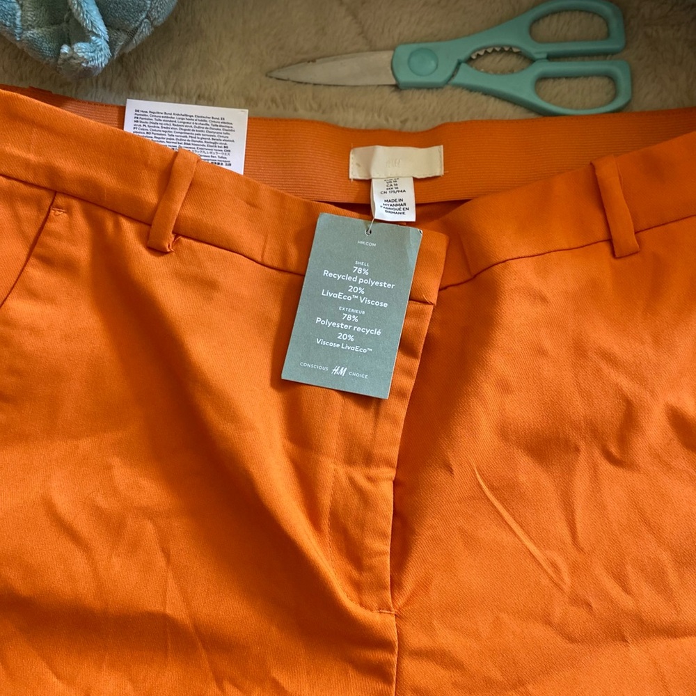 NWT- orange cropped pant- H&M